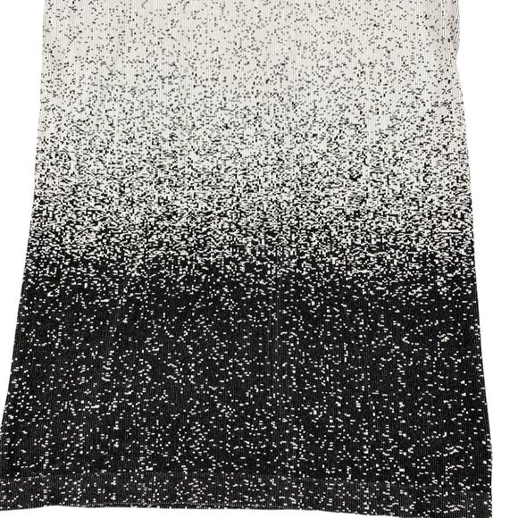 Athleta Flurry Blizzard Gradient Turtleneck Shirt Womens Ribbed Top Size Medium - Picture 10 of 14